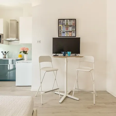 Апартаменты Alessia's Flat- M3 Corvetto