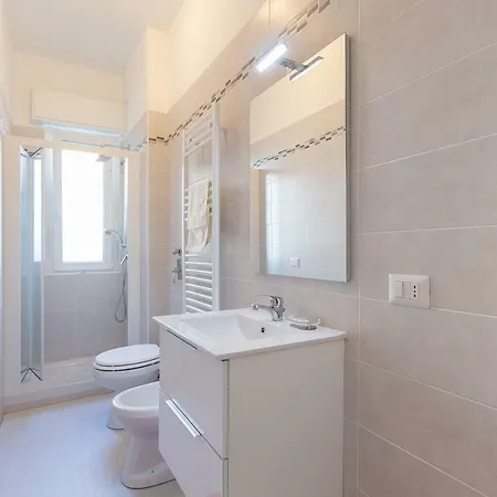 Apartment Alessia's Flat- M3 Corvetto Milan