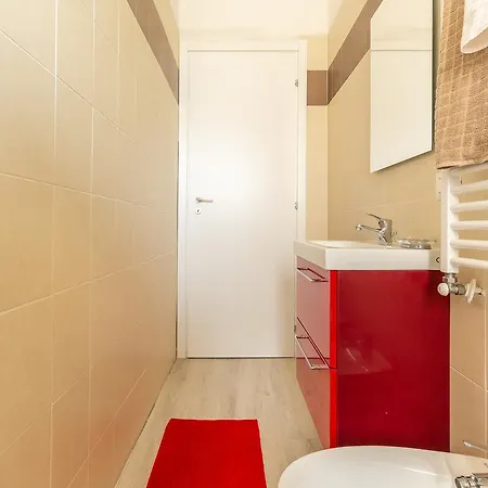 شقة Alessia's Flat- M3 Corvetto *